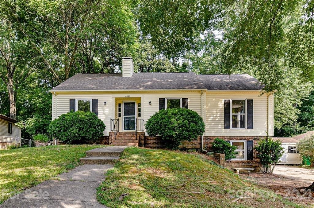 6342 Forest Way Drive