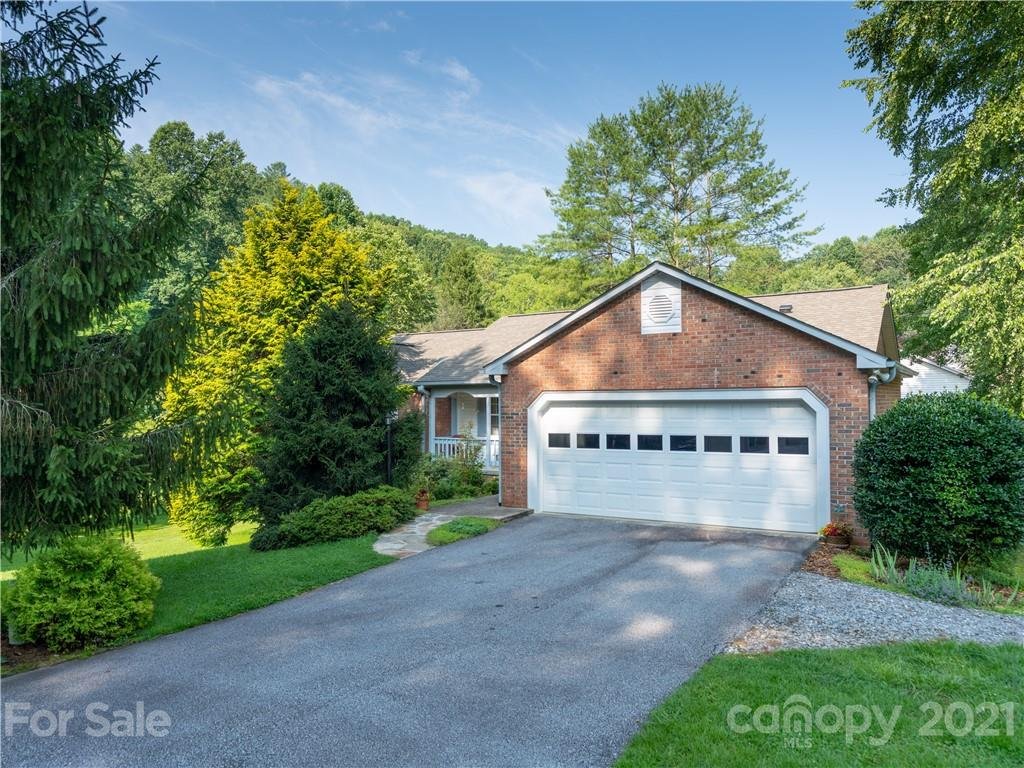 Property image 1 at 20 Mallard Court, Brevard, NC 28712