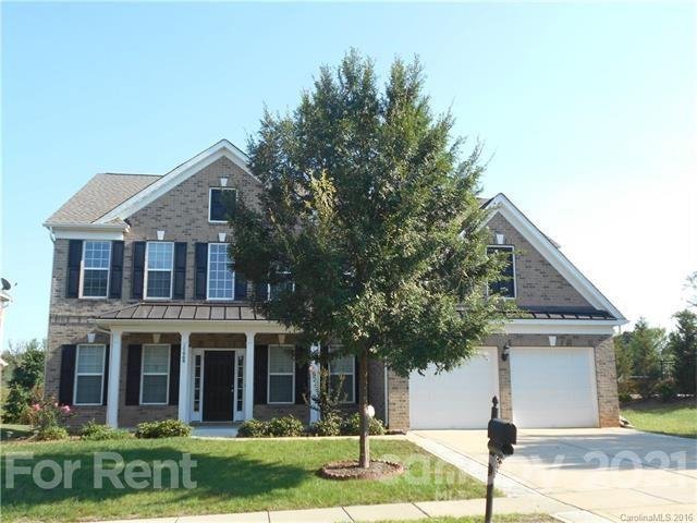 Property image 1 at 17909 Campbell Hall Court, Charlotte, NC 28277