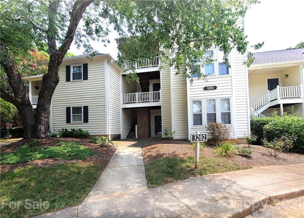 3202 Selwyn Farms Lane