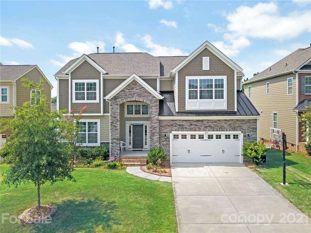 813 Bridge View Court