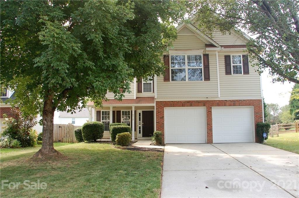 Property image 1 at 4712 Morrowood Lane, Charlotte, NC 28216