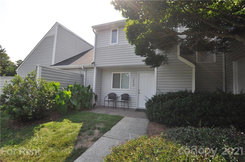 Property image 1 at 1630 Hollow Drive, Charlotte, NC 28212