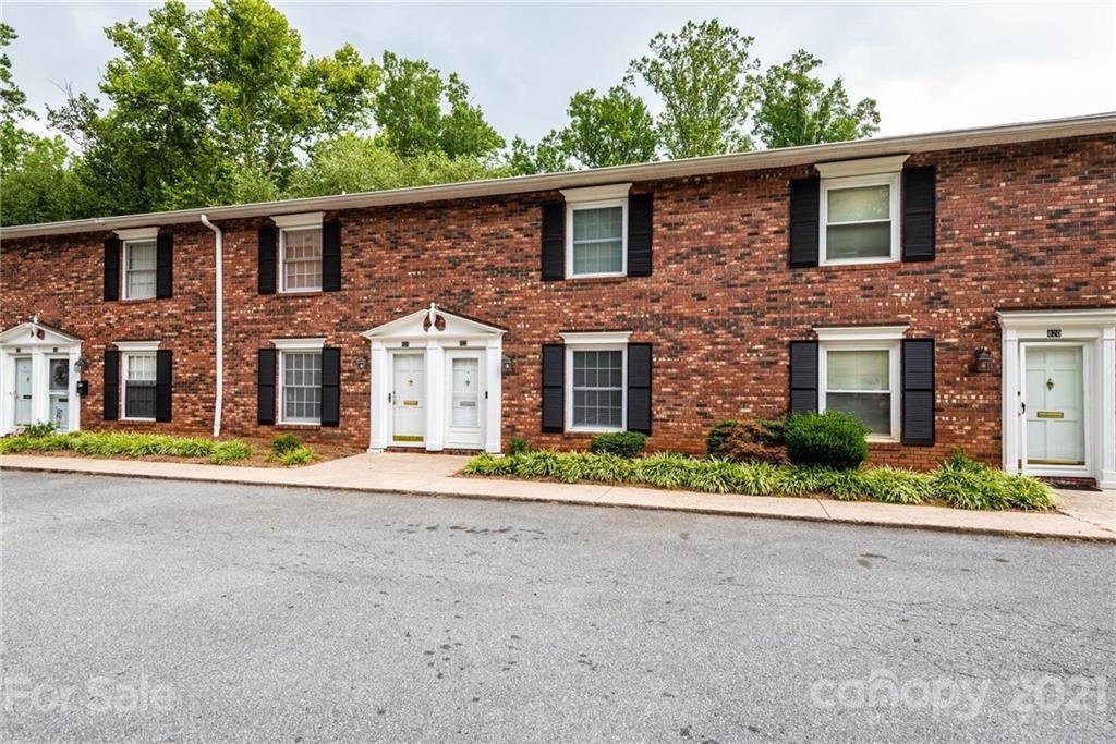 Property image 1 at 824 6th Street, Hickory, NC 28601