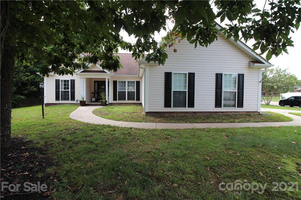 Property image 1 at 3634 Cedar Springs Drive, Concord, NC 28027