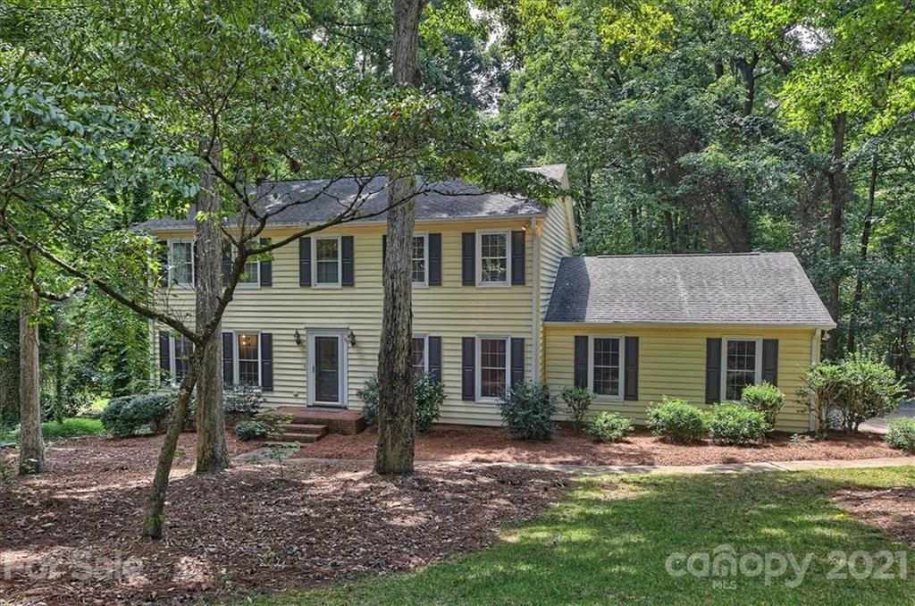 Property image 1 at 10501 Stonemede Lane, Matthews, NC 28105