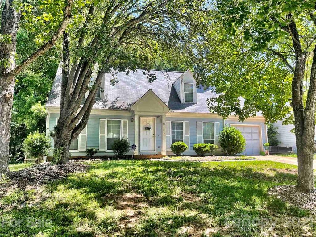 Property image 1 at 8345 Houndstooth Drive, Charlotte, NC 28227