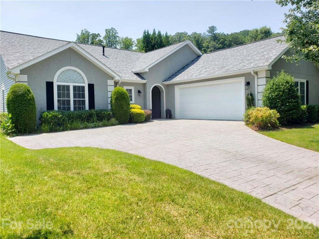 Property image 1 at 40 Stonebridge Drive, Asheville, NC 28805