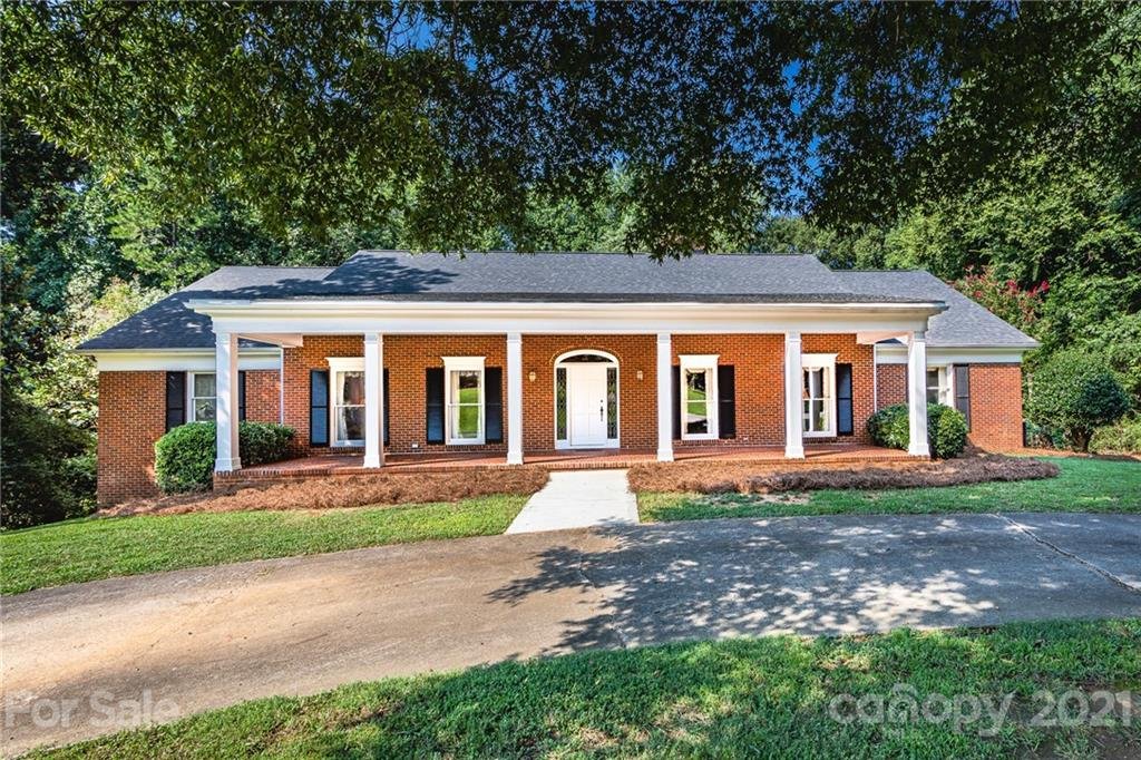 Property image 1 at 3752 Larkston Drive, Charlotte, NC 28226