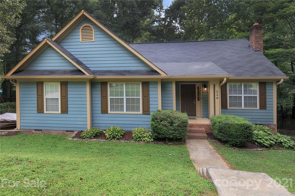 Property image 1 at 228 Bubbling Well Road, Denver, NC 28037