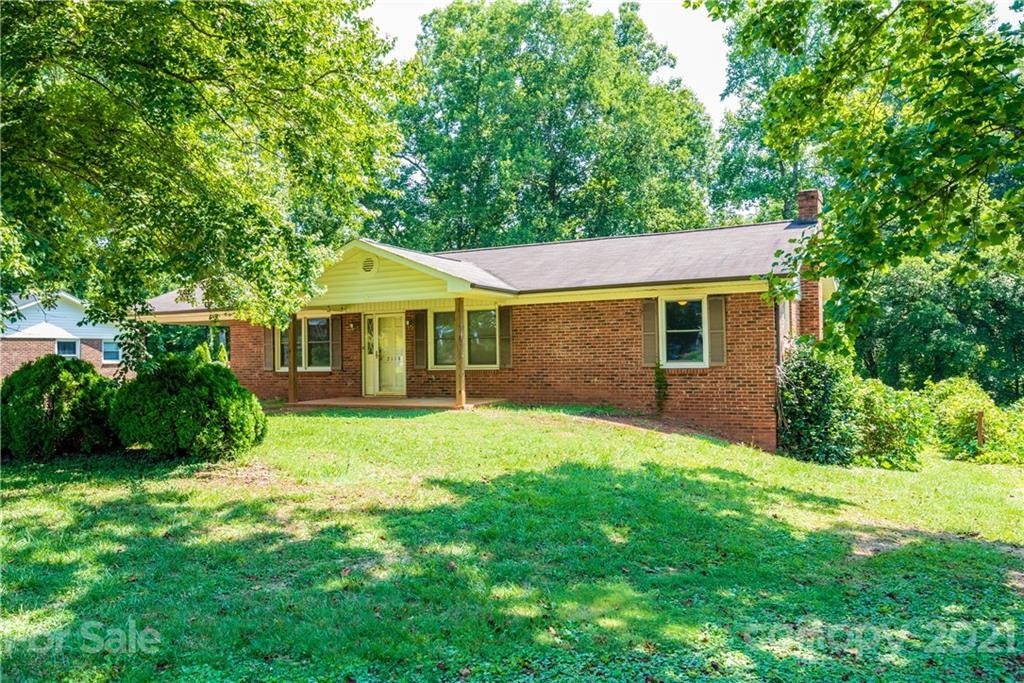 Property image 1 at 2114 Kent Drive, Newton, NC 28658