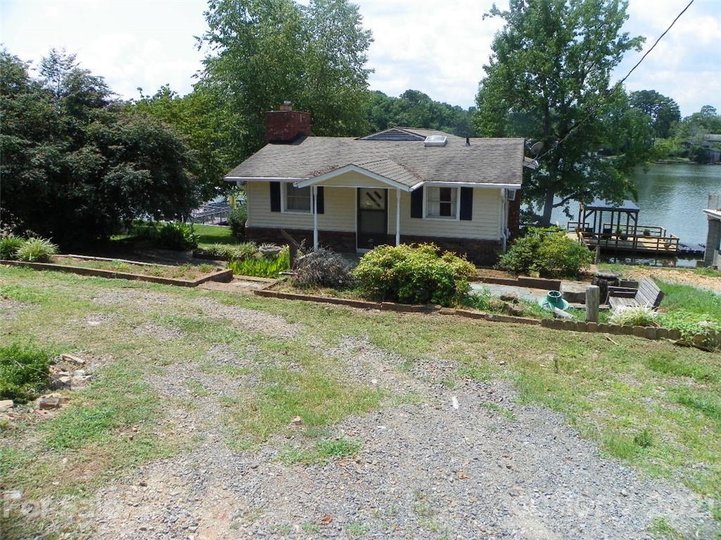 Property image 1 at 588 Pinehaven Drive, New London, NC 28127