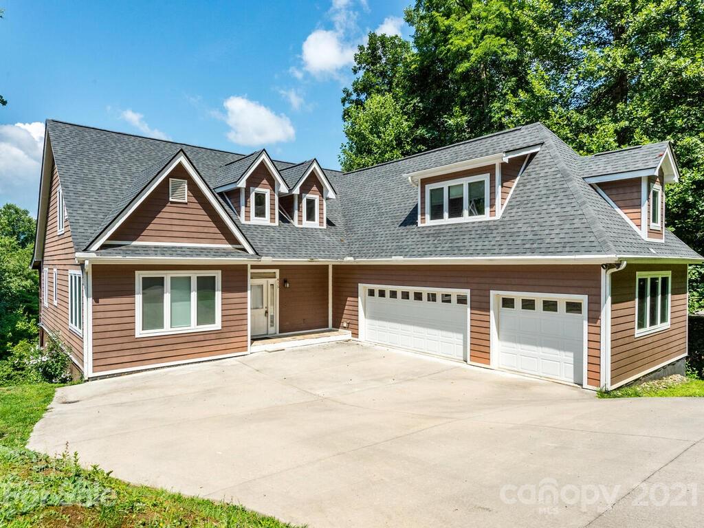 Property image 1 at 415 Methodist Drive, Lake Junaluska, NC 28745