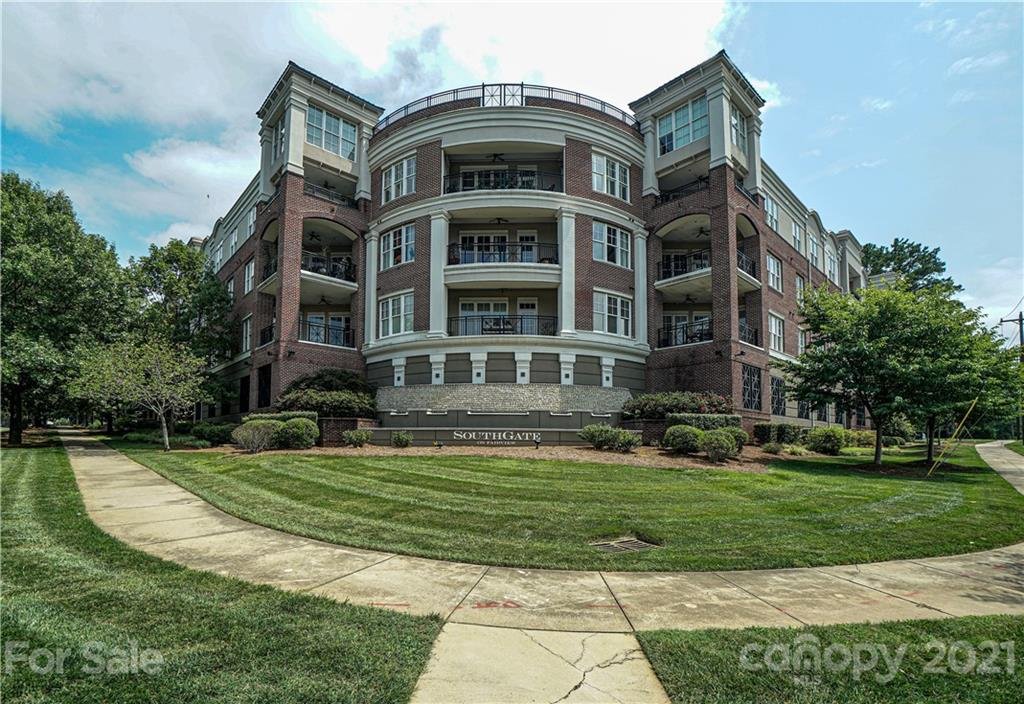 Property image 1 at 5425 Closeburn Road, Charlotte, NC 28210