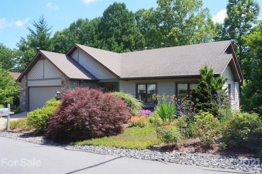 Property image 1 at 7 Brody Trail, Asheville, NC 28804