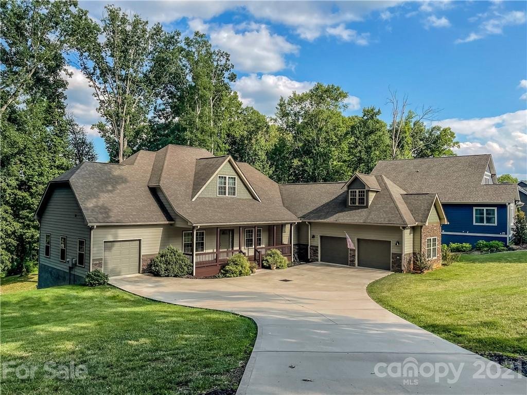 Property image 1 at 41 Bradshaw Lane, Candler, NC 28715