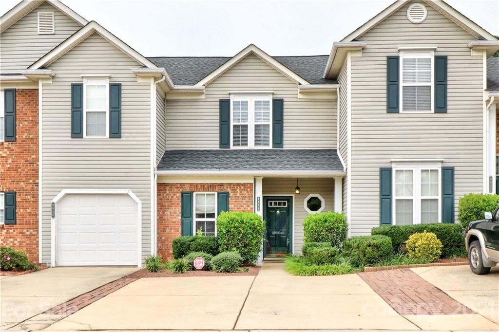 Property image 1 at 8836 Treyburn Drive, Charlotte, NC 28216