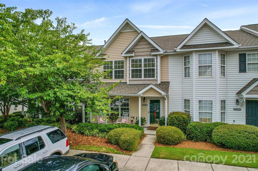 Property image 1 at 3429 Broadwick Street, Charlotte, NC 28213