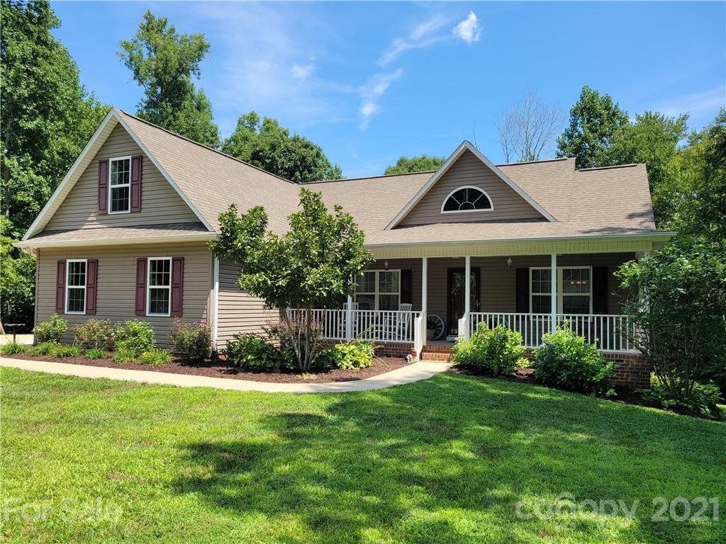 Property image 1 at 295 Bluegill Lane, Statesville, NC 28625
