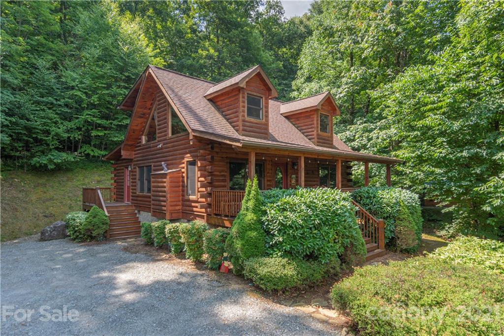 Property image 1 at 18 Sleigh Bell Trail, Maggie Valley, NC 28751