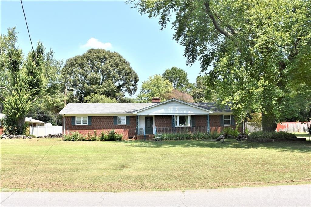Property image 1 at 6225 Dale Avenue, Charlotte, NC 28212