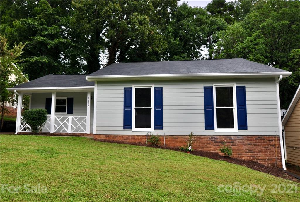Property image 1 at 7405 Lockmont Drive, Charlotte, NC 28212