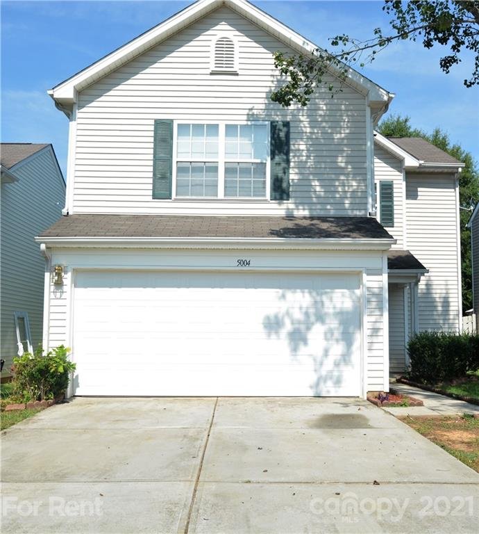 Property image 1 at 5004 Wallace Creek Lane, Charlotte, NC 28212
