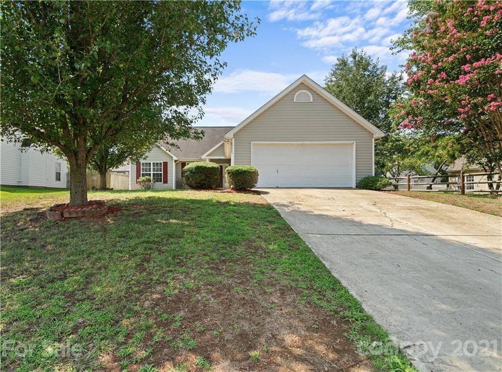 Property image 1 at 4271 Maybrook Court, Concord, NC 28027