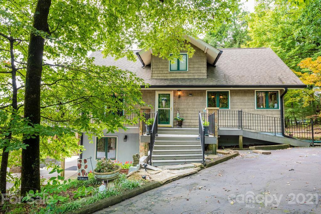 Property image 1 at 2184 Pine Mountain Drive, Connelly Springs, NC 28612