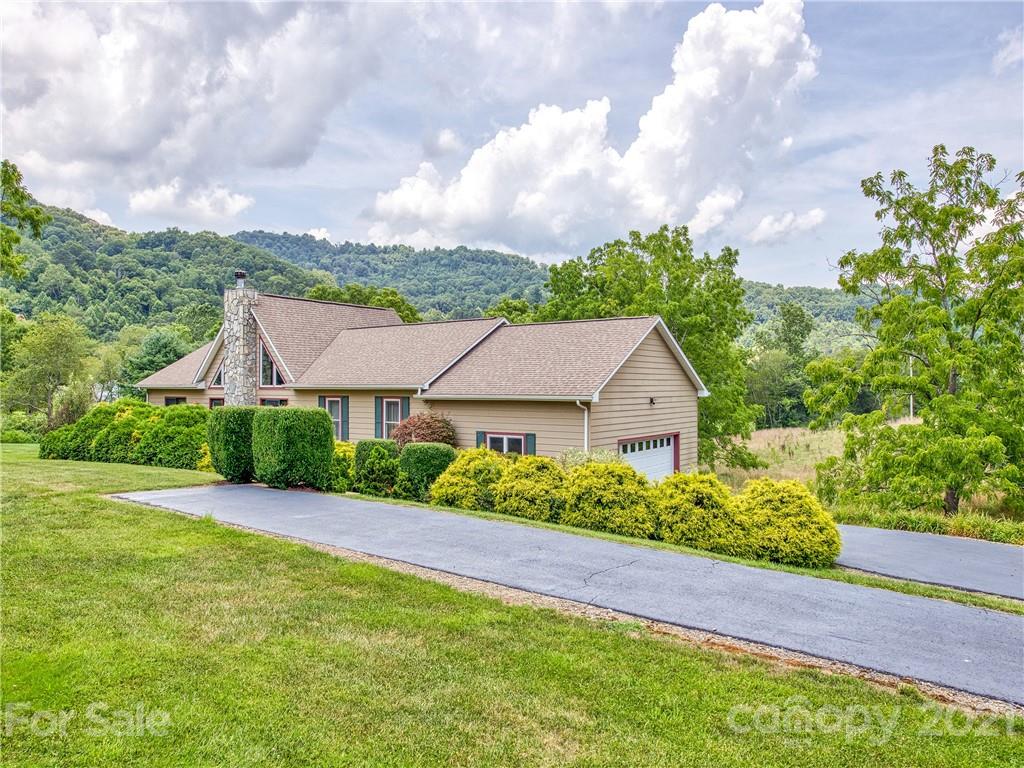 Property image 1 at 448 Frank Davis Road, Waynesville, NC 28785