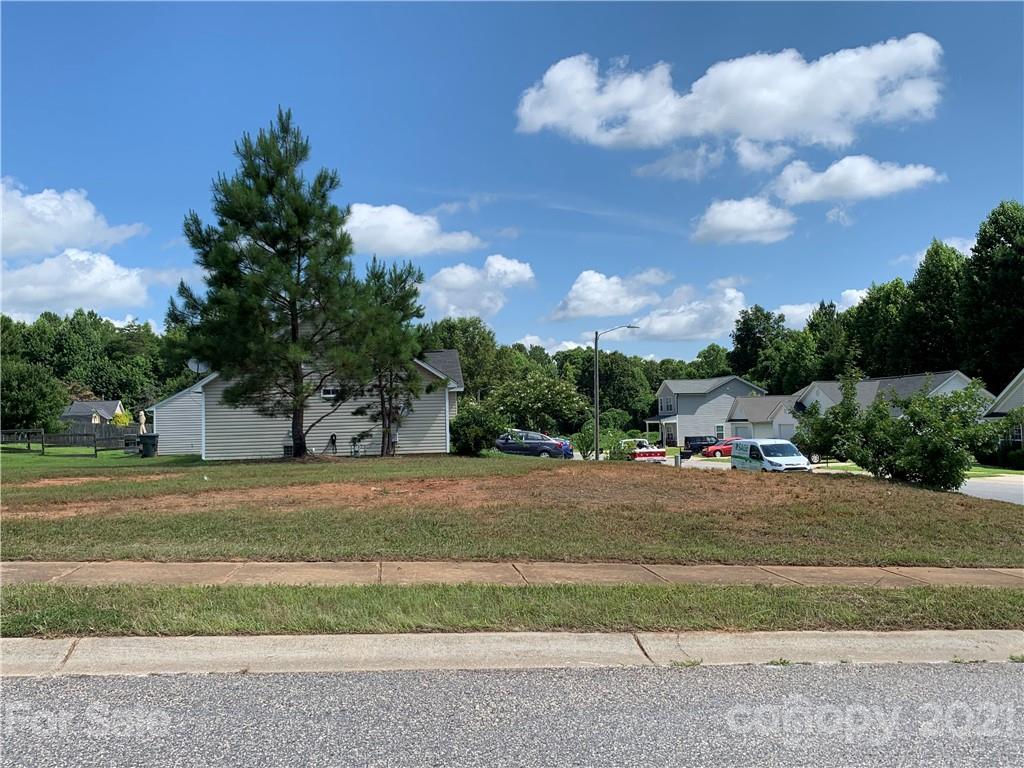 Property image 1 at 2501 Barkers Ridge Drive, Bessemer City, NC 28016