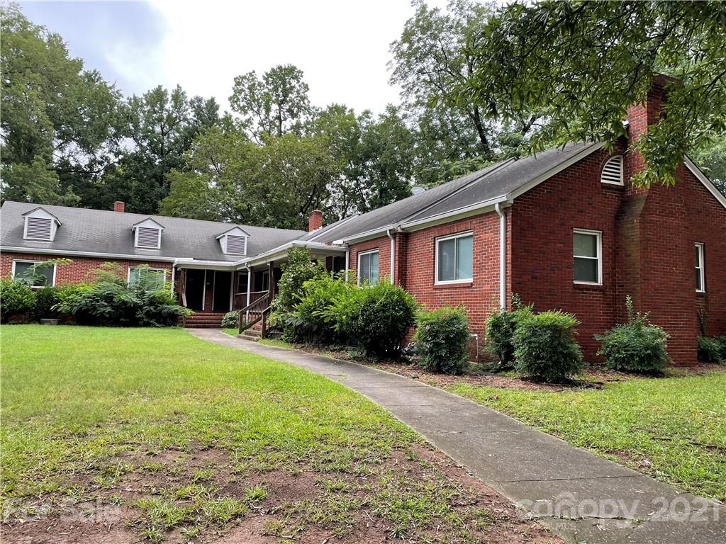 Property image 1 at 320 Sylvania Avenue, Charlotte, NC 28206