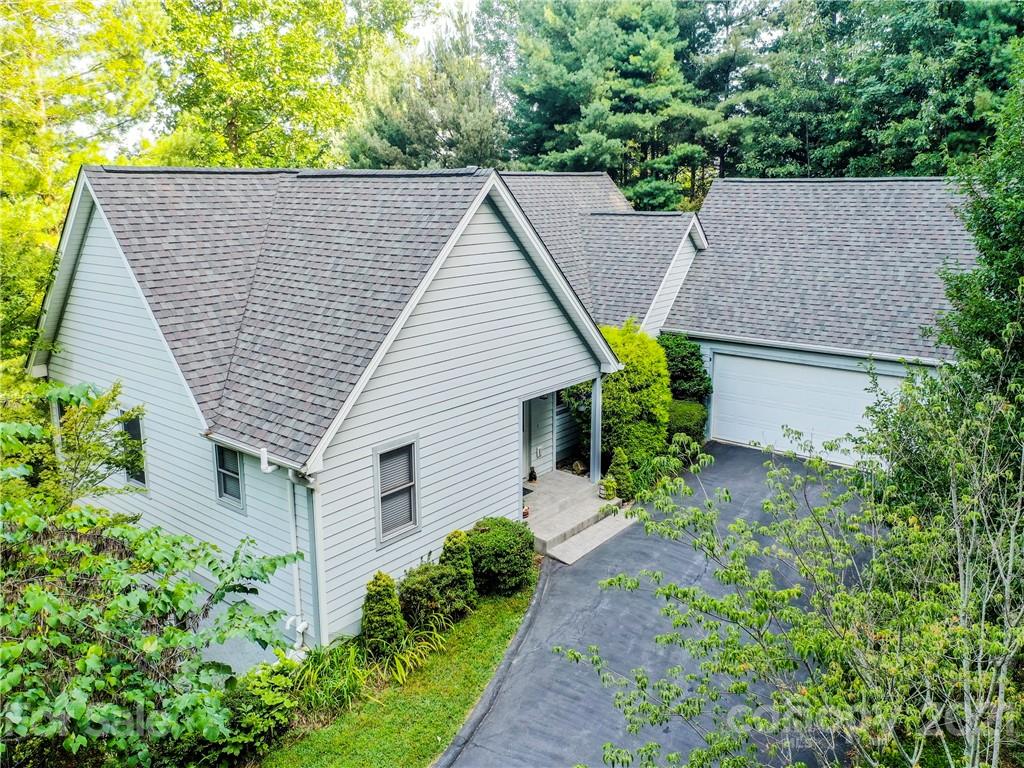 Property image 1 at 5 Wallington Court, Flat Rock, NC 28731