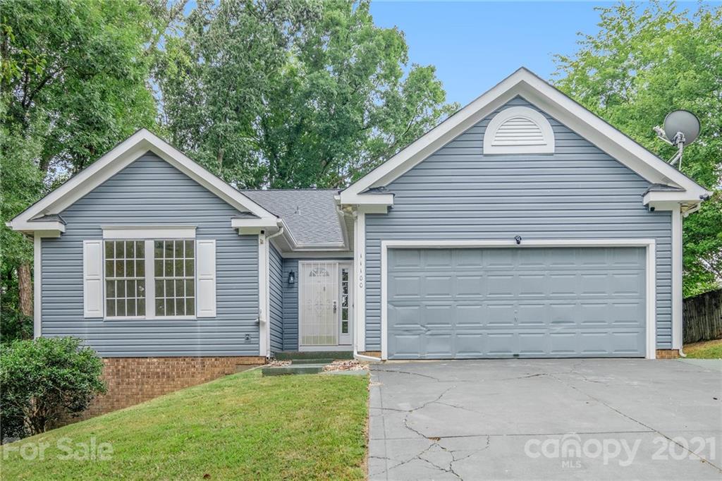 Property image 1 at 11100 Kempsford Drive, Charlotte, NC 28262