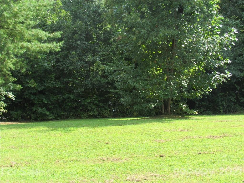 Property image 1 at 9 Cadence Circle, Brevard, NC 28712