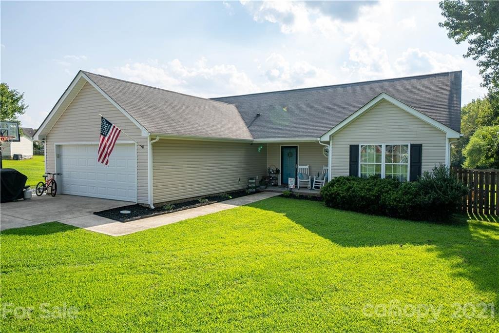 Property image 1 at 1233 Grace Court, Oakboro, NC 28129