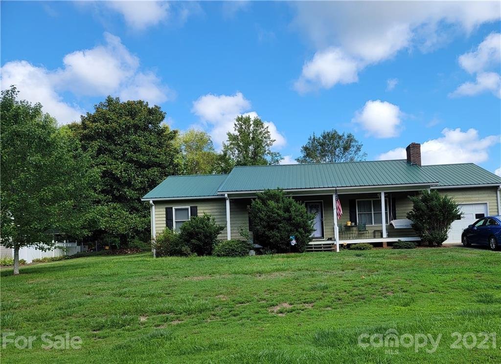 Property image 1 at 4874 Maggie Drive, Hickory, NC 28602