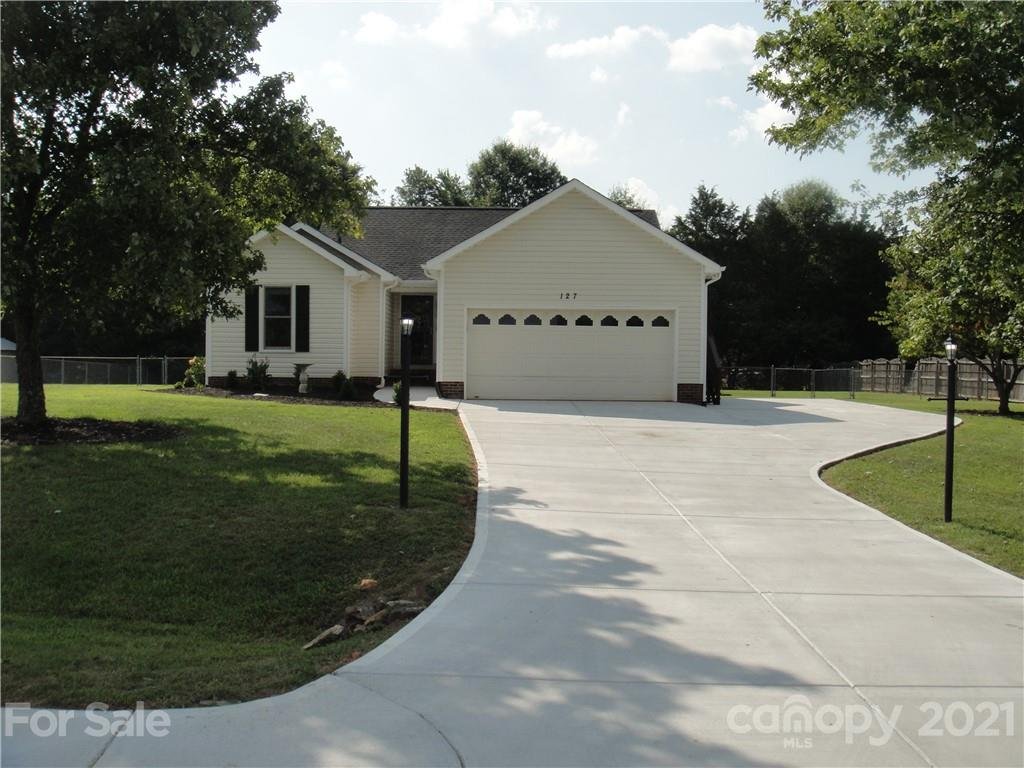 Property image 1 at 127 Rumple Hill Drive, Statesville, NC 28677