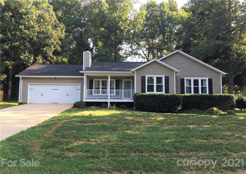 Property image 1 at 3984 Seaver Court, Hickory, NC 28602