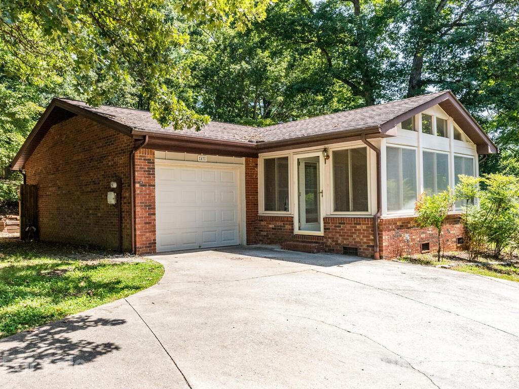 Property image 1 at 47 Evelake Drive, Asheville, NC 28806