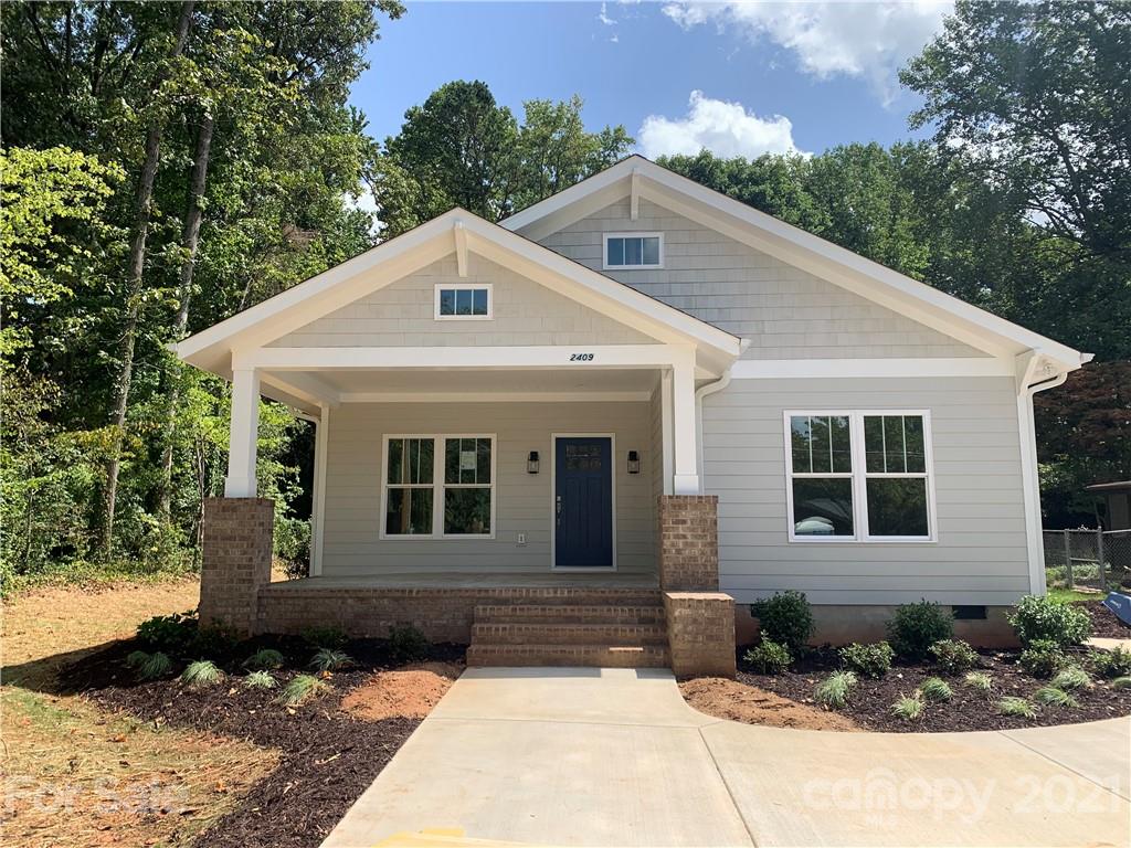 Property image 1 at 2409 Park Lane, Charlotte, NC 28214