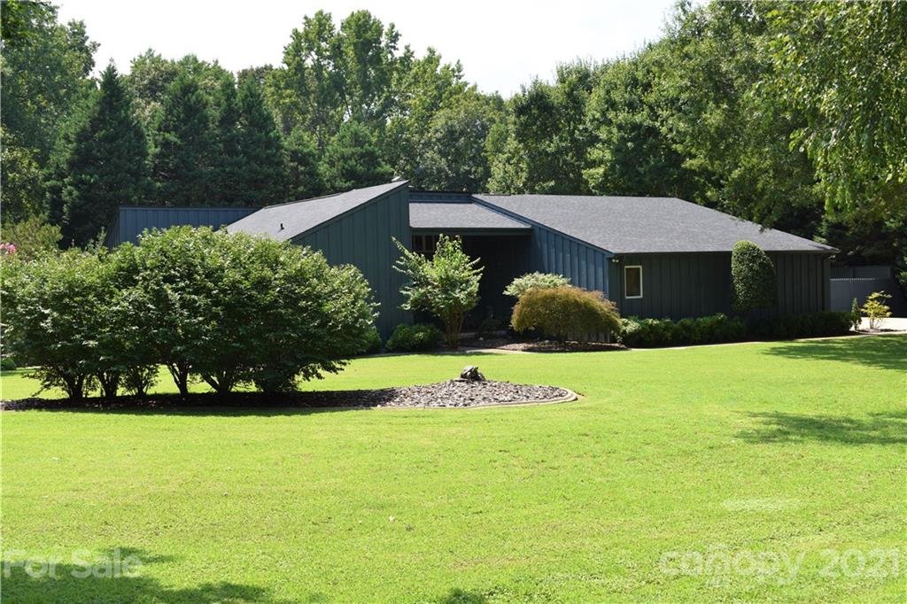 Property image 1 at 102 Saint Gaudens Court, Kings Mountain, NC 28086
