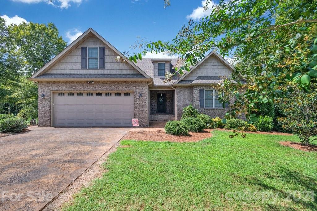 Property image 1 at 228 Donsdale Drive, Statesville, NC 28625