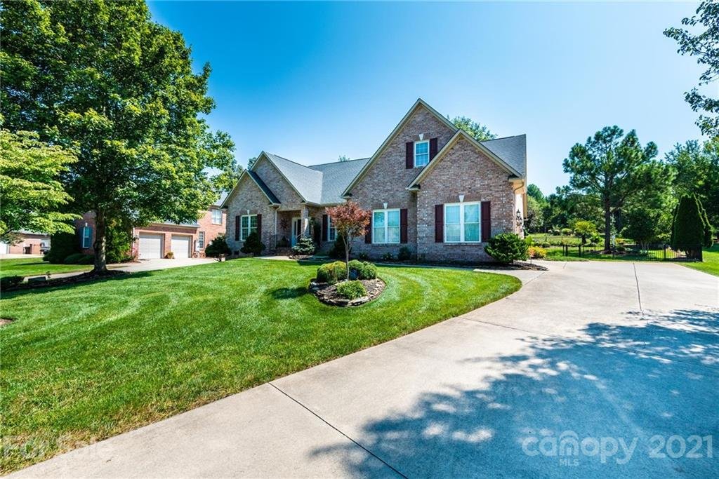 Property image 1 at 1192 Bugle Lane, Newton, NC 28658