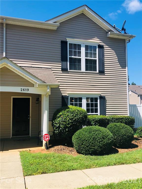 Property image 1 at 2619 Meadow Knoll Drive, Charlotte, NC 28269