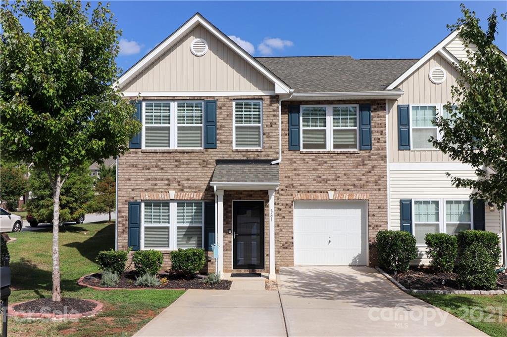 Property image 1 at 381 Battery Circle, Clover, SC 29710