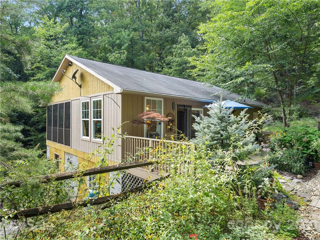 Property image 1 at 85 Charity Branch Drive, Saluda, NC 28773