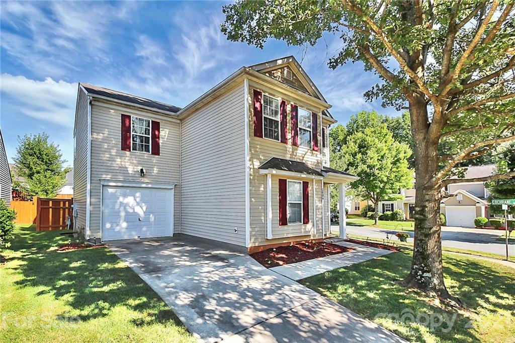 Property image 1 at 2804 Fountaingrass Lane, Charlotte, NC 28269