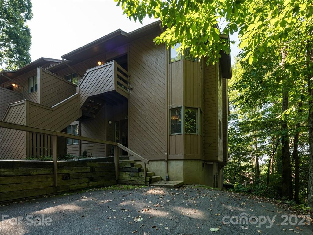 Property image 1 at 305 Piney Mountain Drive, Asheville, NC 28805