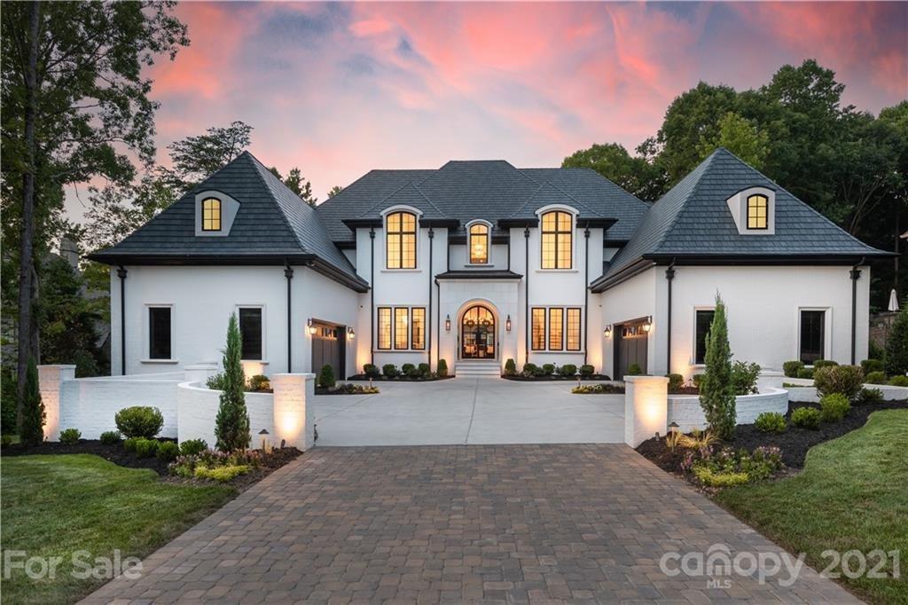 Property image 1 at 2016 Kings Manor Drive, Matthews, NC 28104